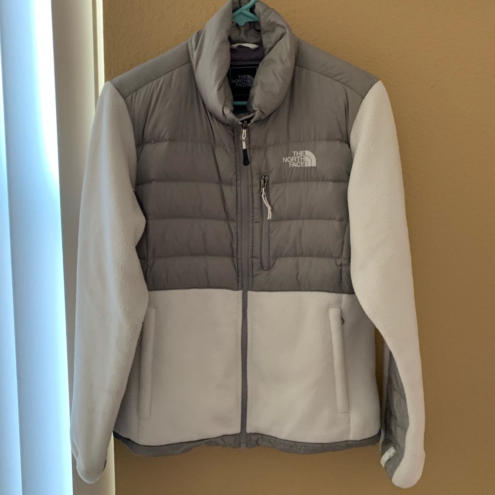 The North Face Denali Fleece White and Grey Down M